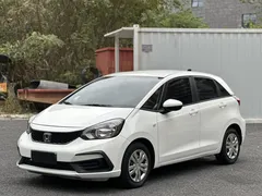 2021 Honda Fit 1.5L CVT, белый — фото 1