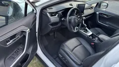 2023 Toyota RAV4 2.0L CVT 2WD Fashion Plus, белый — фото 4