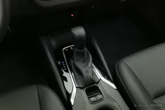 2023 Toyota Corolla 1.5L CVT, белый — фото 16
