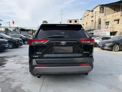 2023 Toyota RAV4 2.0L CVT 2WD Fashion, чёрный — фото 4
