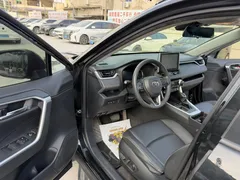 2023 Toyota RAV4 2.0L CVT 2WD Fashion, чёрный — фото 7