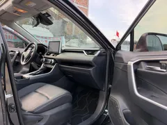2023 Toyota RAV4 2.0L CVT 2WD Fashion, чёрный — фото 12