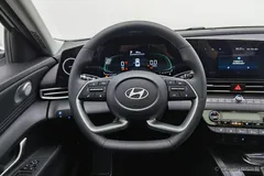 2023 Hyundai Elantra 1.5L CVT LUX Premium, белый — фото 15