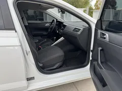 2021 Volkswagen Polo Plus 1.5L AT, белый — фото 14