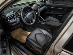 2023 Toyota Camry 2.0G Luxury — фото 4
