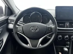 2022 Toyota Yaris L Zhixuan X 1.5L CVT Luxury Plus, белый — фото 10
