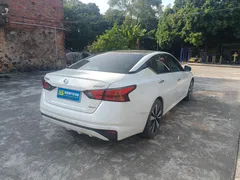 2021 Nissan Teana 2.0L XL Comfort, белый — фото 3