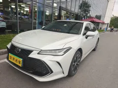 2023 Toyota Avalon 2.5L AT Luxury, белый — фото 1