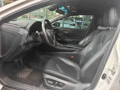 2023 Toyota Avalon 2.5L AT Luxury, белый — фото 6