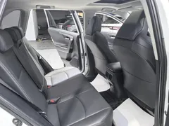 2023 Toyota Wildlander 2.0L 2WD Urban, белый — фото 9