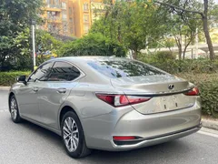2021 Lexus ES 200 Excellence — фото 5