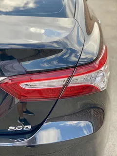 2021 Toyota Camry 2.0G Luxury, чёрный — фото 13