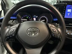2022 Toyota C-HR 2.0L Leading, белый — фото 13