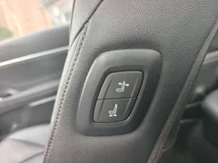 2021 Toyota Camry 2.5G Luxury, белый — фото 21