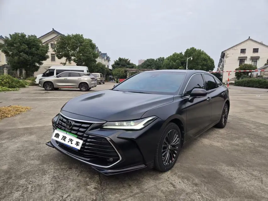 2022 Toyota Avalon 2.0L XLE Premium