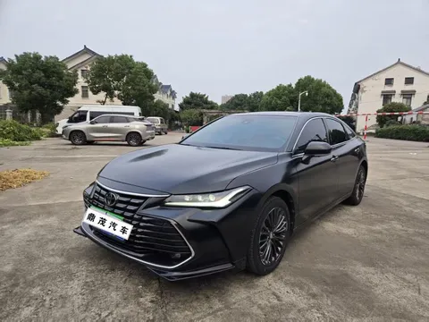 2022 Toyota Avalon 2.0L XLE Premium