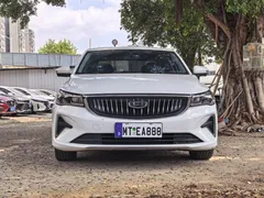 2022 Geely Emgrand 4th Gen 1.5L CVT Premium, белый — фото 2