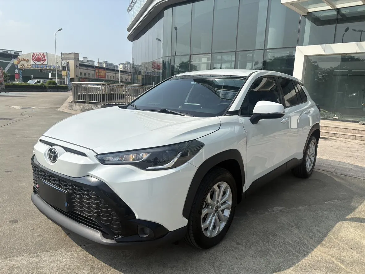 2022 Toyota Frontlander 2.0L CVT Elite
