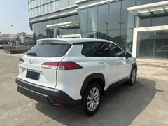 2022 Toyota Frontlander 2.0L CVT Elite, белый — фото 7