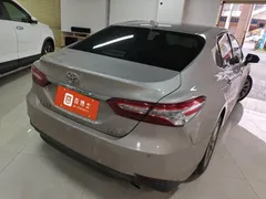 2021 Toyota Camry 2.0G Luxury — фото 3