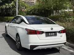2021 Nissan Teana 2.0L XL Upper AD1, белый — фото 4