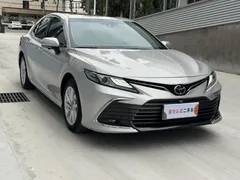 2021 Toyota Camry 2.0G Luxury — фото 3