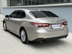 2021 Toyota Camry 2.0G Luxury — фото 6