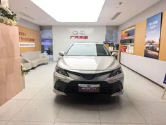 2021 Toyota Camry 2.0G Luxury — фото 2