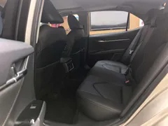 2021 Toyota Camry 2.0G Luxury — фото 8