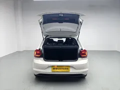 2021 Volkswagen Polo Plus 1.5L AT Colorful Tech, белый — фото 14