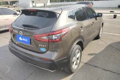 2022 Nissan Qashqai 2.0L XV — фото 8