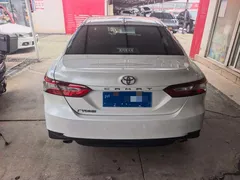 2023 Toyota Camry 2.0E Elite, белый — фото 5