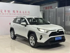 2022 Toyota RAV4 2.0L CVT 2WD Urban, белый — фото 3