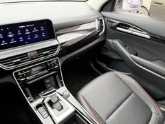2023 Kia Seltos 1.5L IVT Premium, белый — фото 9