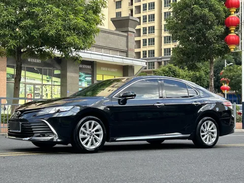 2023 Toyota Camry 2.0G Luxury