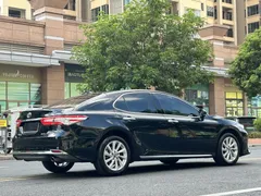 2023 Toyota Camry 2.0G Luxury, чёрный — фото 4