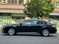 2023 Toyota Camry 2.0G Luxury, чёрный — фото 6