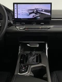 2022 Geely Emgrand 4th Gen 1.5L CVT Flagship, белый — фото 10