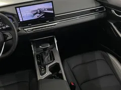 2022 Geely Emgrand 4th Gen 1.5L CVT Flagship, белый — фото 12