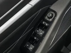 2022 Geely Emgrand 4th Gen 1.5L CVT Flagship, белый — фото 15
