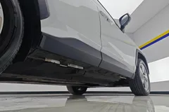 2022 Toyota RAV4 2.0L CVT 2WD Fashion, белый — фото 7