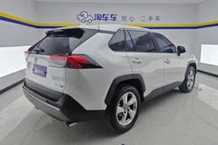 2022 Toyota RAV4 2.0L CVT 2WD Fashion, белый — фото 9