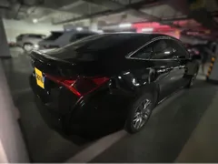 2021 Toyota Avalon 2.5L Luxury, чёрный — фото 2