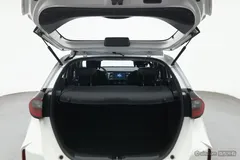 2021 Honda Fit 1.5L CVT, белый — фото 20