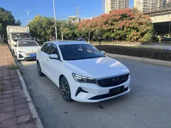 2022 Geely Emgrand 4th Gen 1.5L CVT Flagship, белый — фото 2