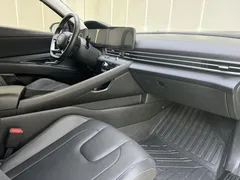 2023 Hyundai Elantra 1.5L CVT LUX Premium — фото 7