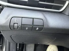 2023 Hyundai Elantra 1.5L CVT LUX Premium — фото 12
