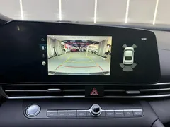 2023 Hyundai Elantra 1.5L CVT LUX Premium — фото 13