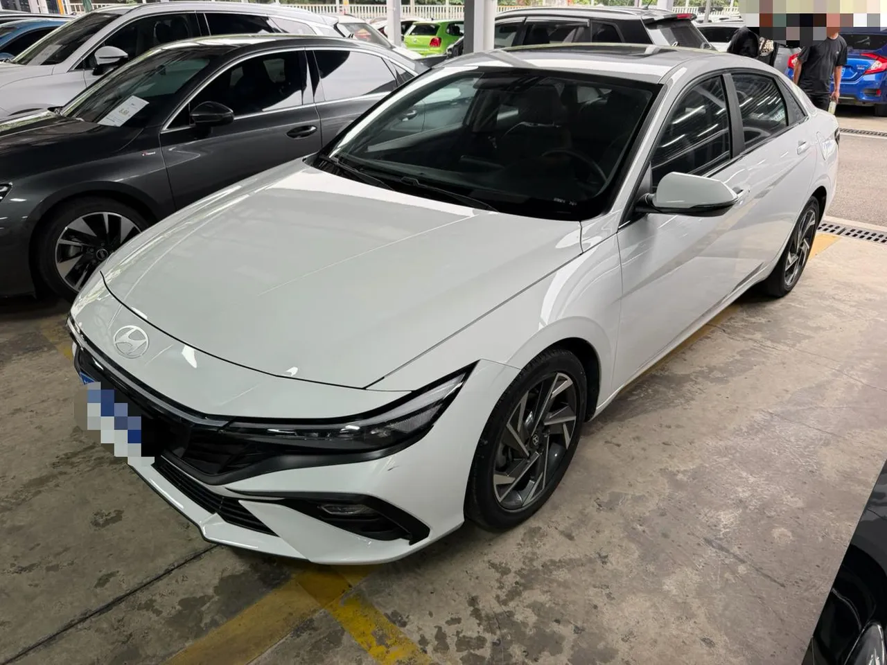 2023 Hyundai Elantra 1.5L CVT GLX Elite