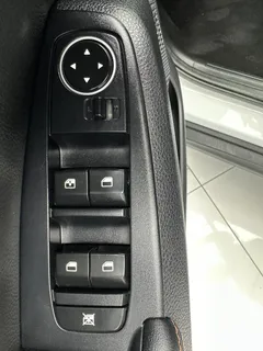 2023 Kia Seltos 1.5L IVT Luxury, белый — фото 13